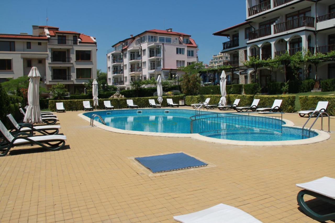 Bademite Apartments Sveti Vlas Exterior foto