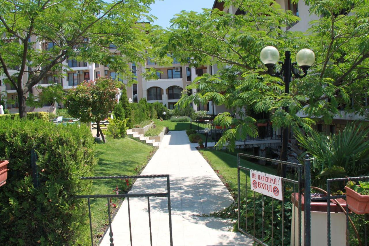 Bademite Apartments Sveti Vlas Exterior foto