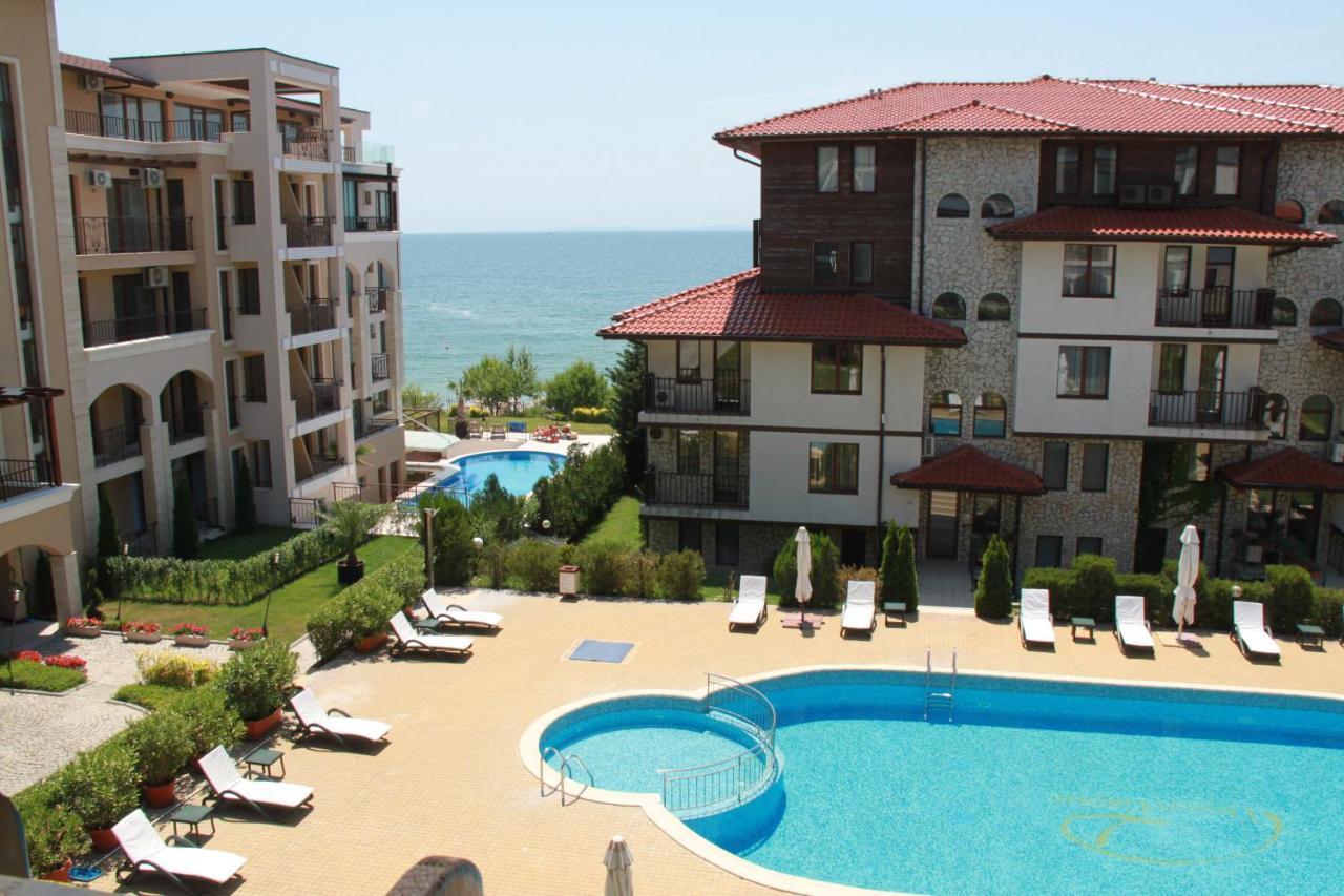 Bademite Apartments Sveti Vlas Exterior foto