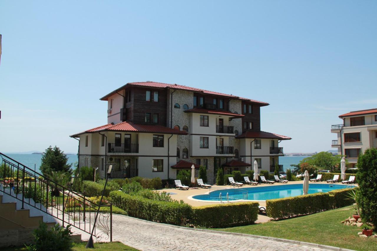 Bademite Apartments Sveti Vlas Exterior foto