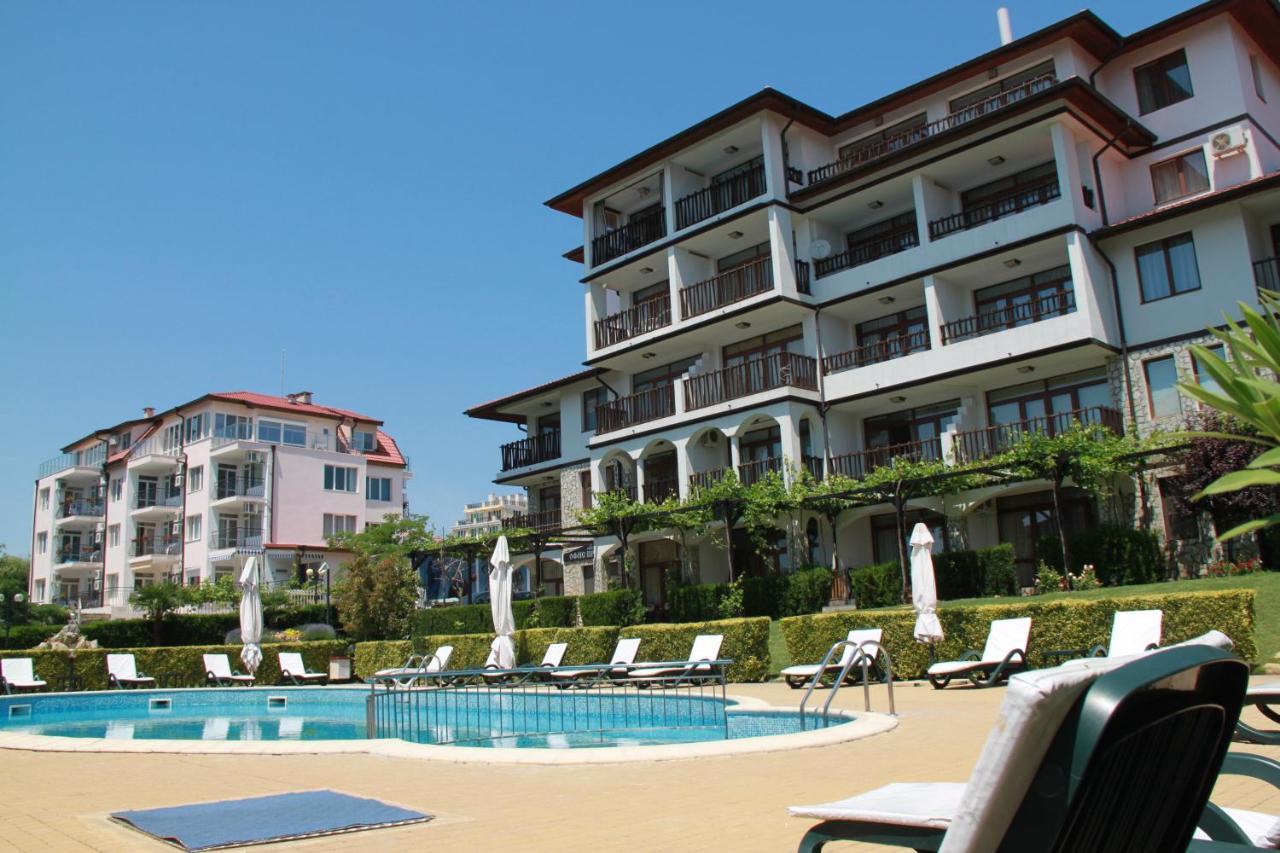Bademite Apartments Sveti Vlas Exterior foto