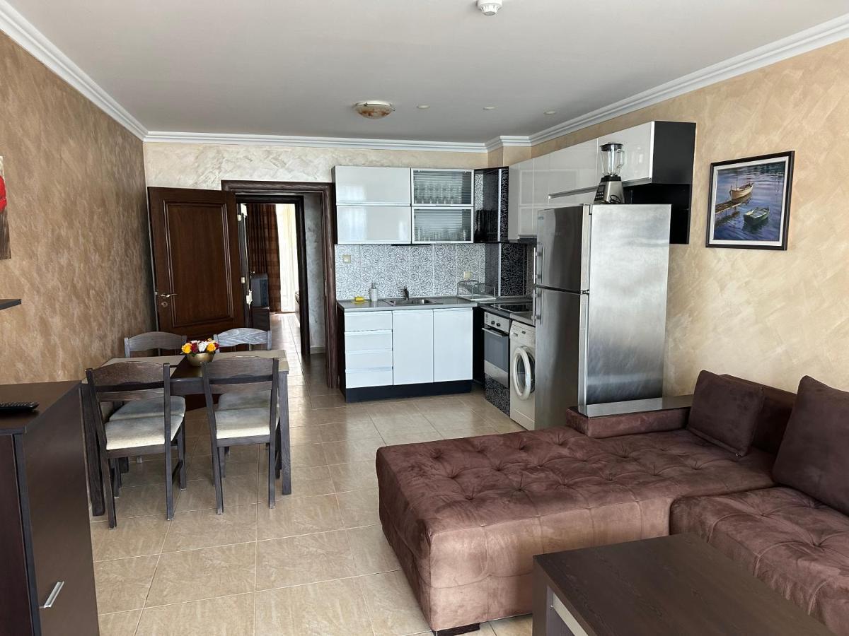 Bademite Apartments Sveti Vlas Exterior foto